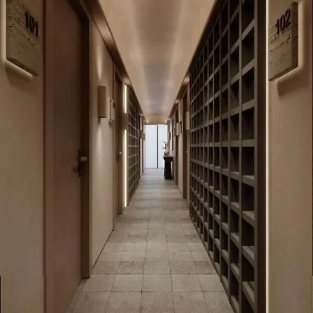 Aethra Otel