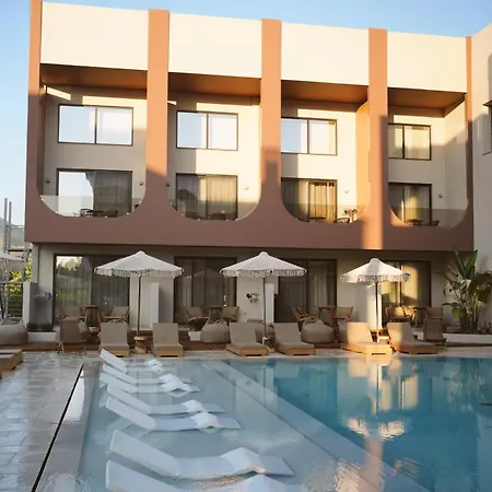 Otel Aethra 4*