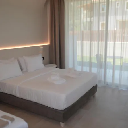Aethra Hotel 4*